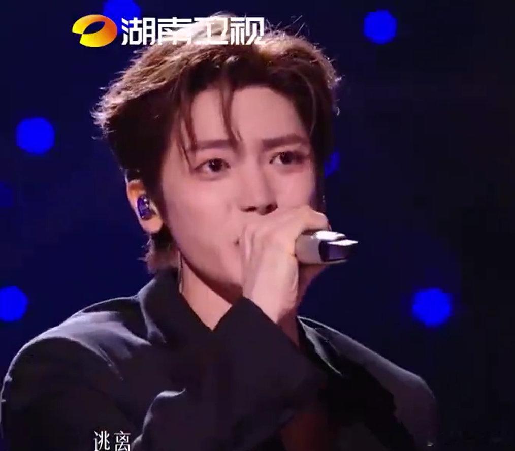 【丁太升说张远不足在于声音缺少魅力】丁太升说能感受到侯明昊真的热爱音乐6月19日