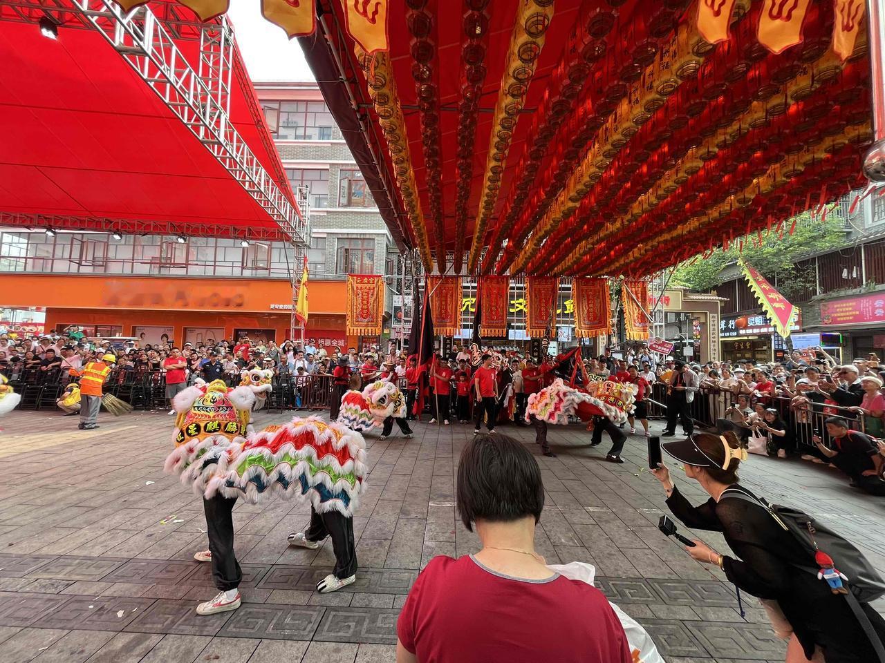 晒图笔记大赛晒出你的本地生活热闹的西乡北帝三月三庙会！