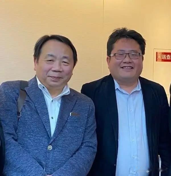 俗话说，喂不熟的白眼狼！
这个矢板明夫，原名叫荆涛，在天津出生，在天津长大，并接