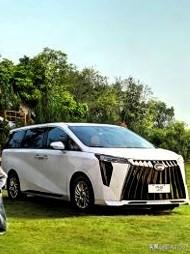 今年过年后2月7日上市的2026款传祺M8HEV，这款年度王炸政企双外价仅为19