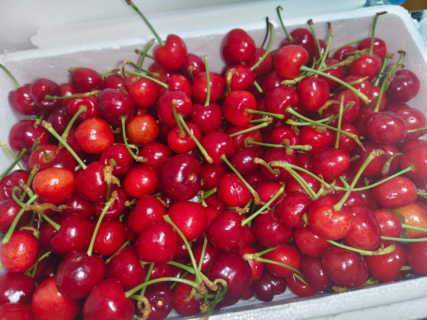 这个甜酒给我送了樱桃🍒 