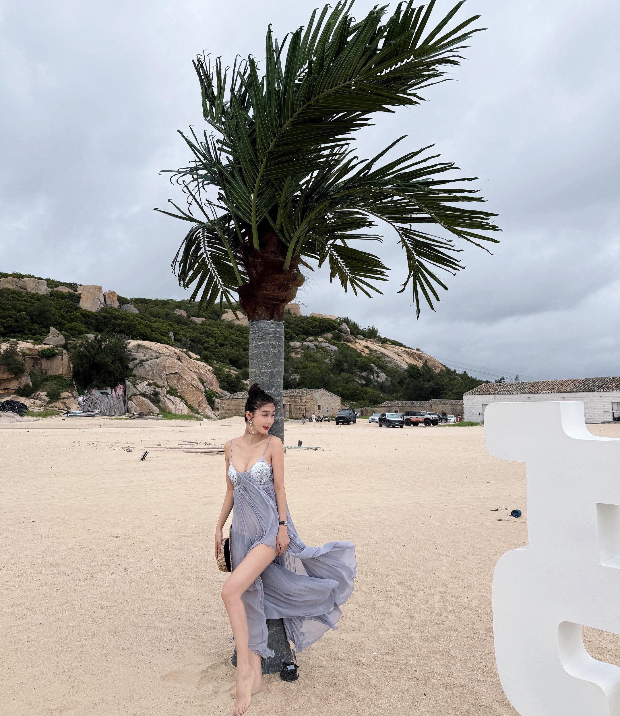 我记得 我来时挺可爱   可.走时满是泪水和羞愧。