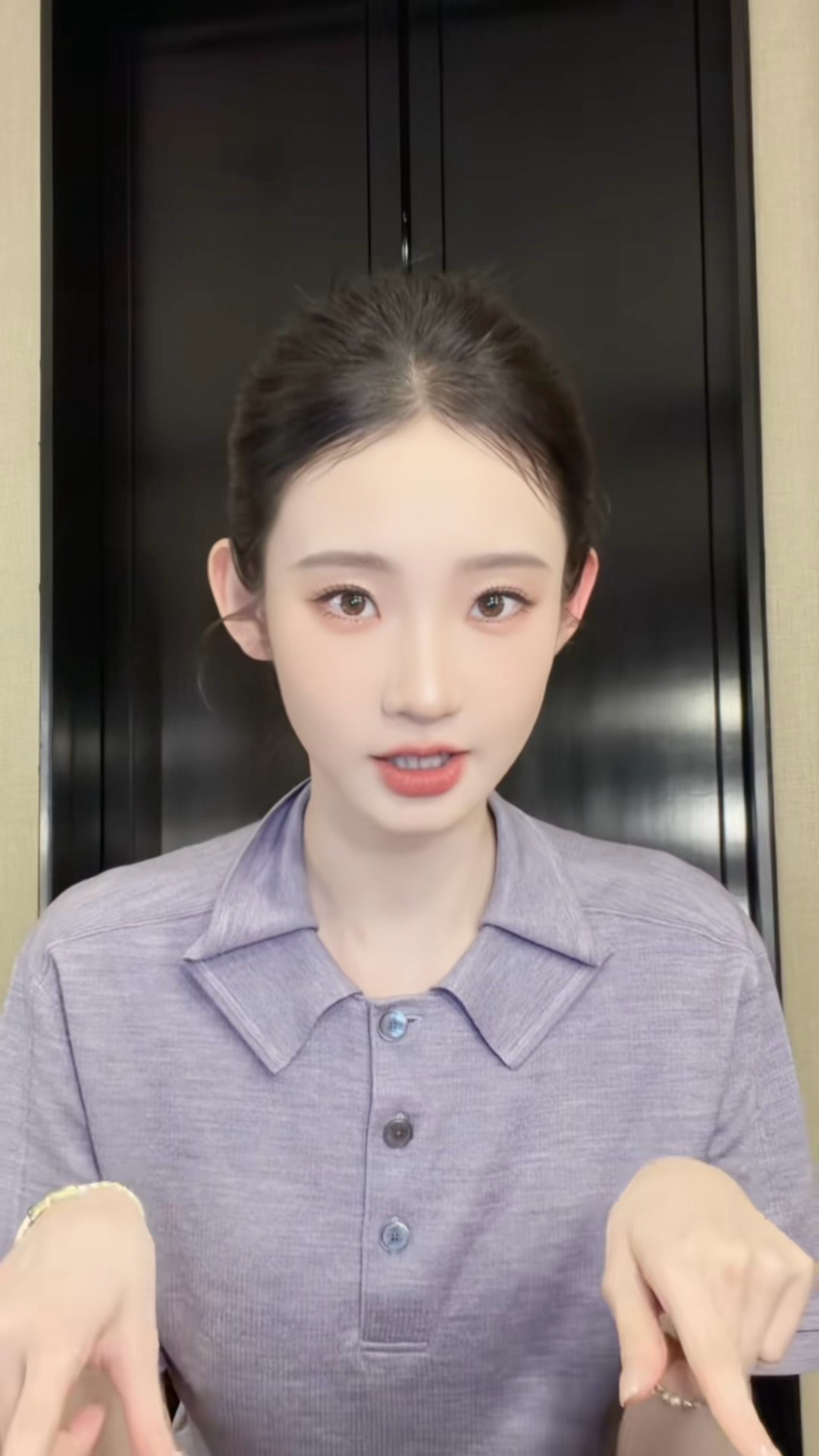 张艺凡转型研究手势舞中 这还是我认识的张艺凡吗，怎么开始好好用脸了，真的直观的感