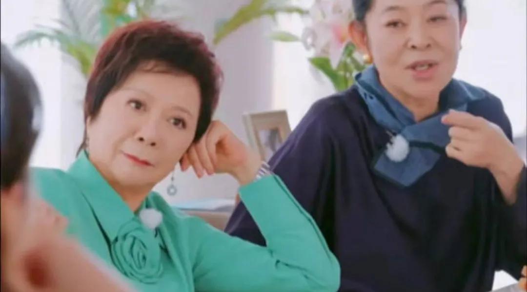 倪萍蔡明将亮相《再见爱人》，婚姻话题再掀热议！
近日，综艺节目《再见爱人》宣布下