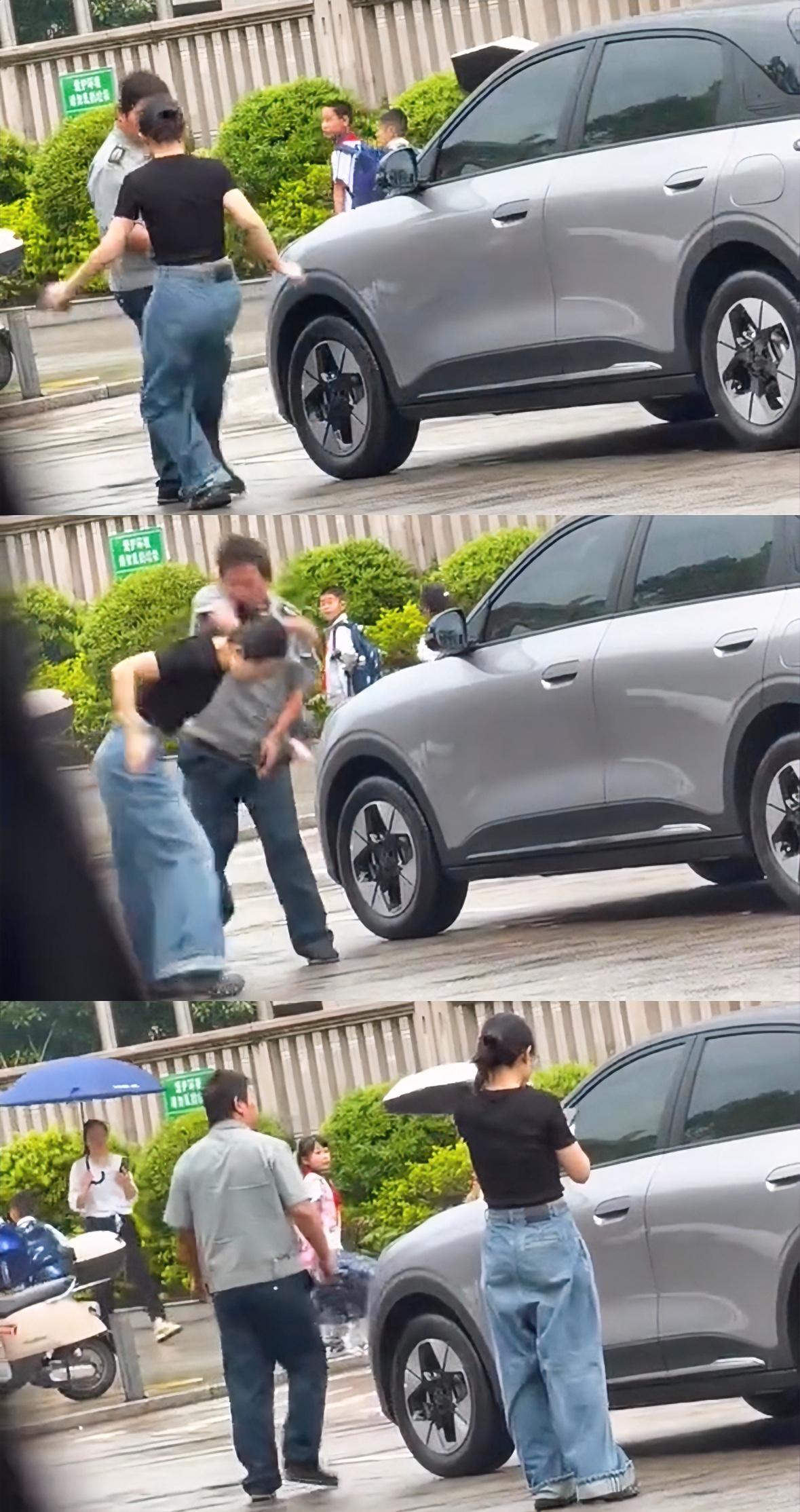 女司机脚踢保安被扇耳光反转，知情人透露女司机接孩子放学保安不让停车发生口角。
