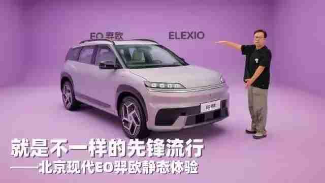 这就是赤裸裸的现实啊！
电车30万：使用10年，电费1万，卖1.5万！
油车30