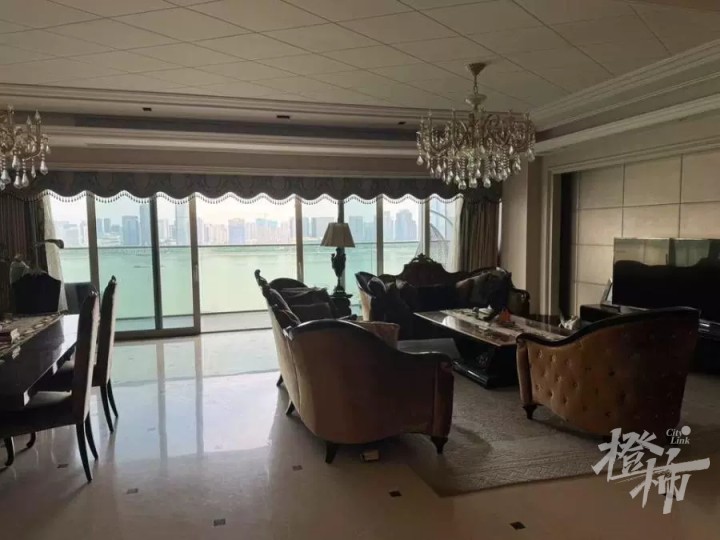 88万元保证金打水漂！杭州有套房子今年第三次站上法拍席，悔拍究竟要付出怎样的代价？