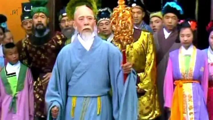 当西游记中观音变化的老和尚对唐僧说:“大乘佛法三藏，在西天灵山大雷音寺，我佛如来