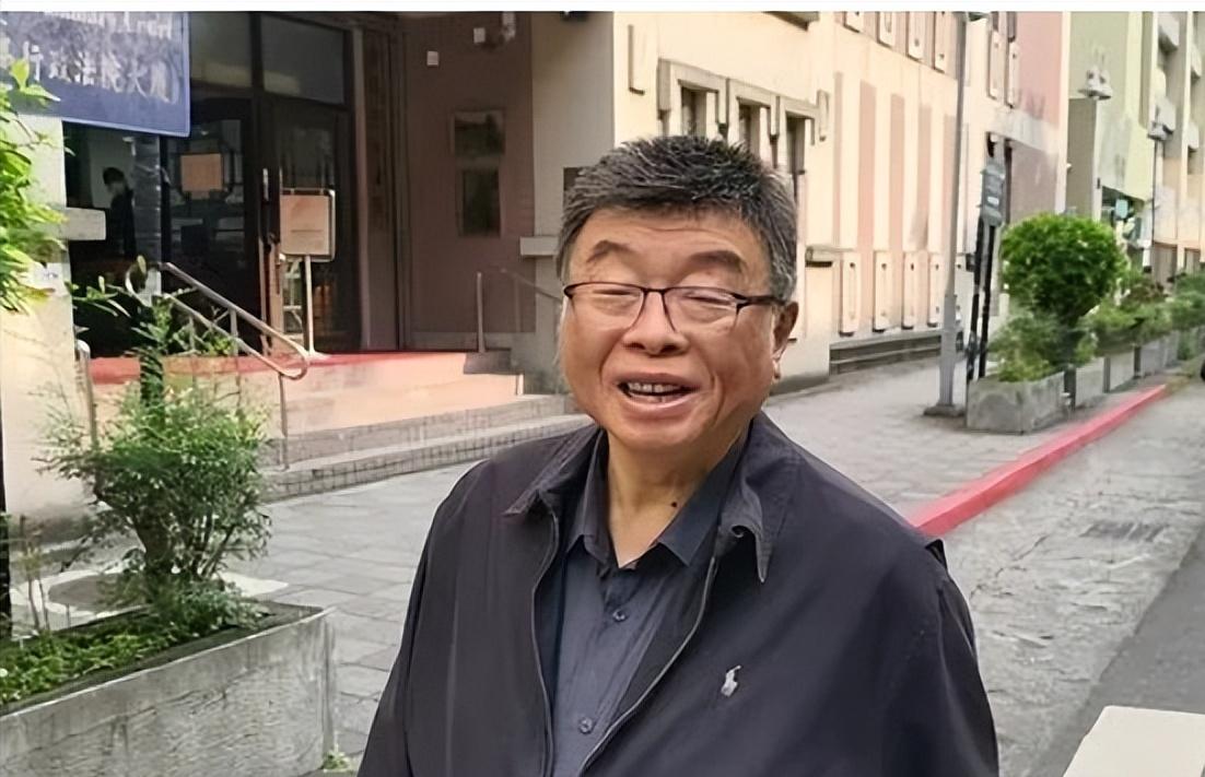 邱毅公开批评韩国瑜：谁是黑暗力量，说清楚。
韩国瑜一句“立院被黑暗力量控制住了”