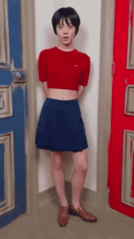 刘浩存的怼脸图也被热议了，她最近怎么和赵今麦一样，同款代言同期翻车？ 