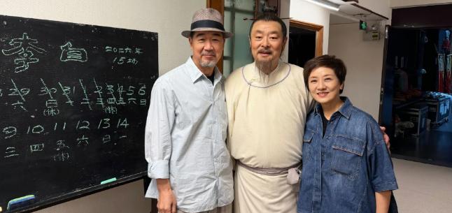 张国立，激动发文！

9月6日深夜11点，71岁的张国立突然在社交平台发了一条动