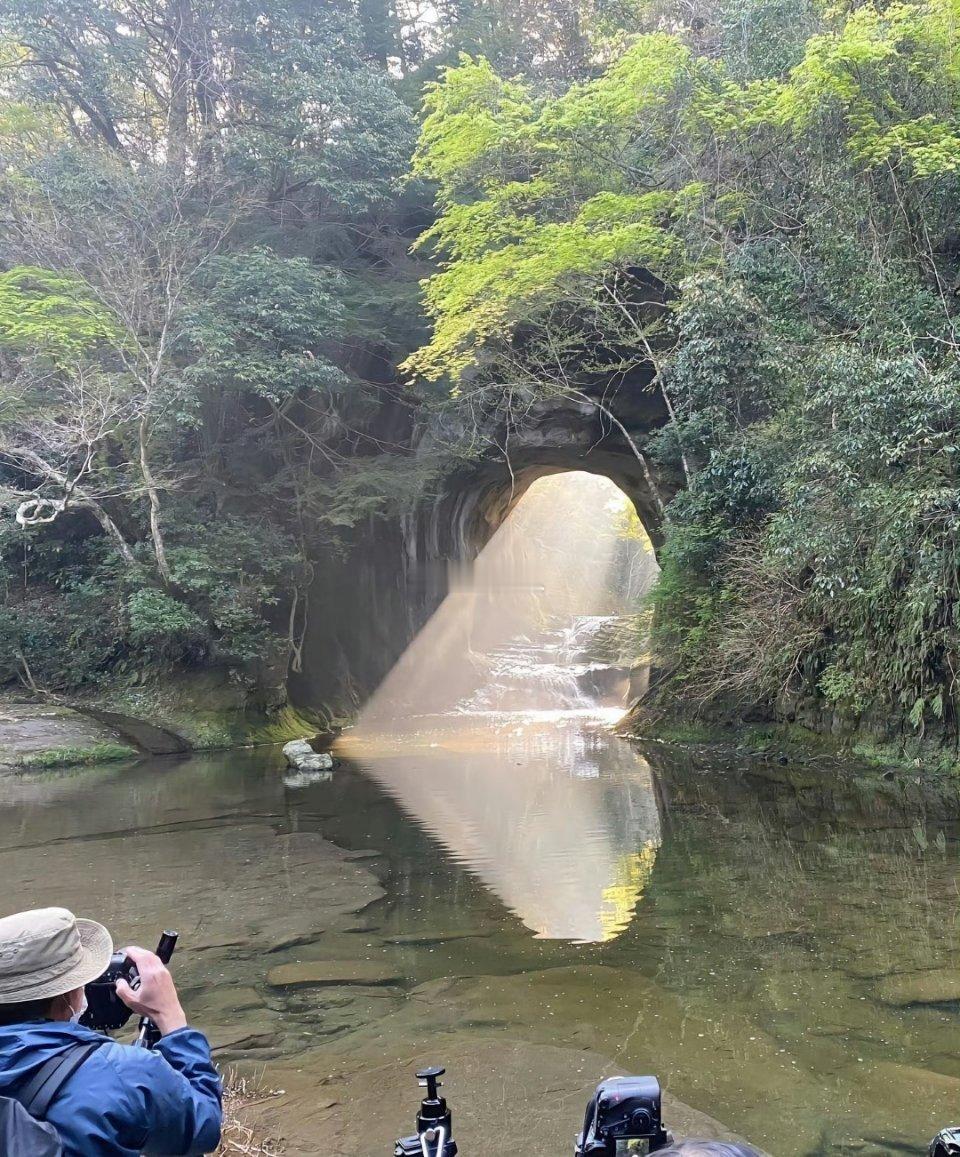 浪漫到了极致，连光都是爱心❤️的形状 ​​​