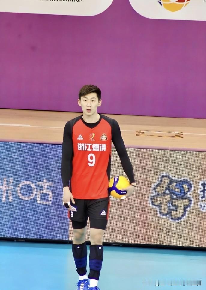 【第十五届全运会男排拦网榜-资格赛】

1、李咏臻（浙江）, 局均1.25,（1