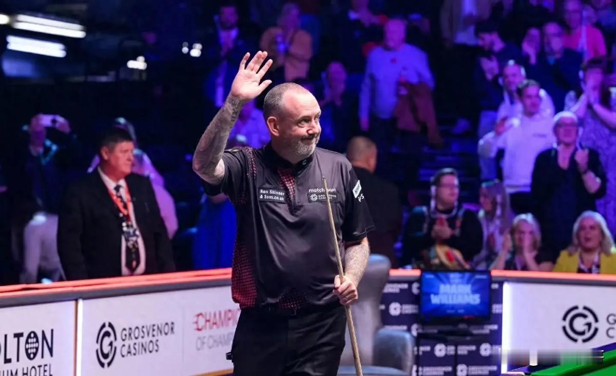 10-6！威廉姆斯7杆破百力克肖国栋，加冕冠中冠新科冠军！
老司机威廉姆斯凭借7