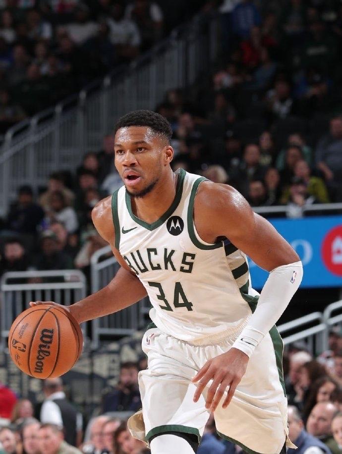 主场不敌对手，字母哥赛后终于说出了心里话～

今天雄鹿主场迎战西部第四的森林狼，