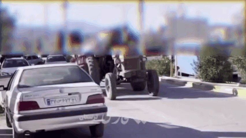 🇮🇱🇮🇷伊朗人正用手推车推着在洛雷斯坦省被击落的以色列“苍鹭”TP（Ei