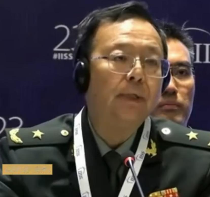 被中方代表现场“驱逐”后，小泉进次郎破防，当面求美防长给出承诺

正在新加坡进行