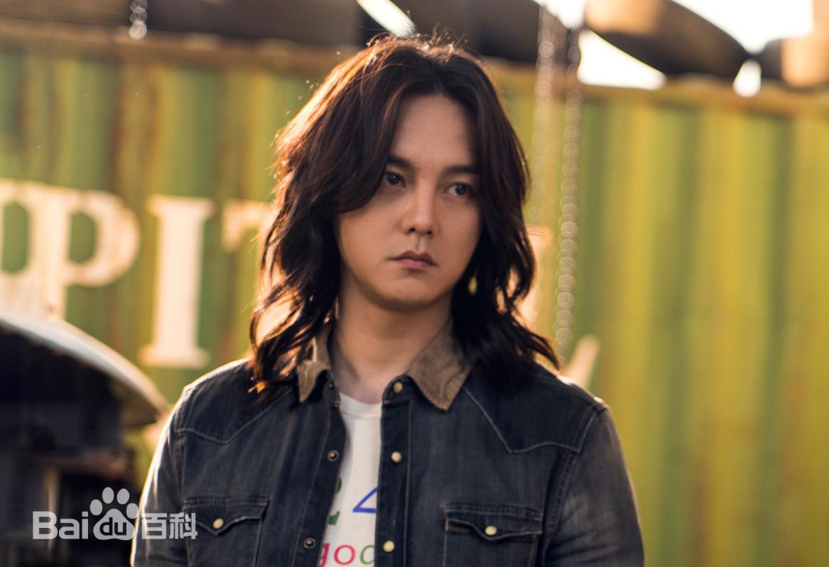 为什么孙宇强仅凭一张嘴，就能让全场看清，谁才是真正的巴音布鲁克王后？
细节感拉满