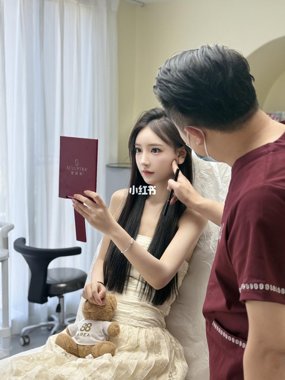 熬夜垮脸急救站！塑妍萃不愧是天后同款