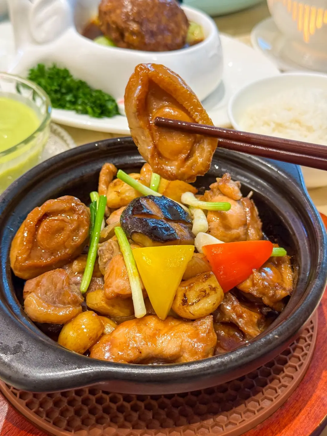 深圳人偷着乐！香港富豪食堂来深价格砍半！