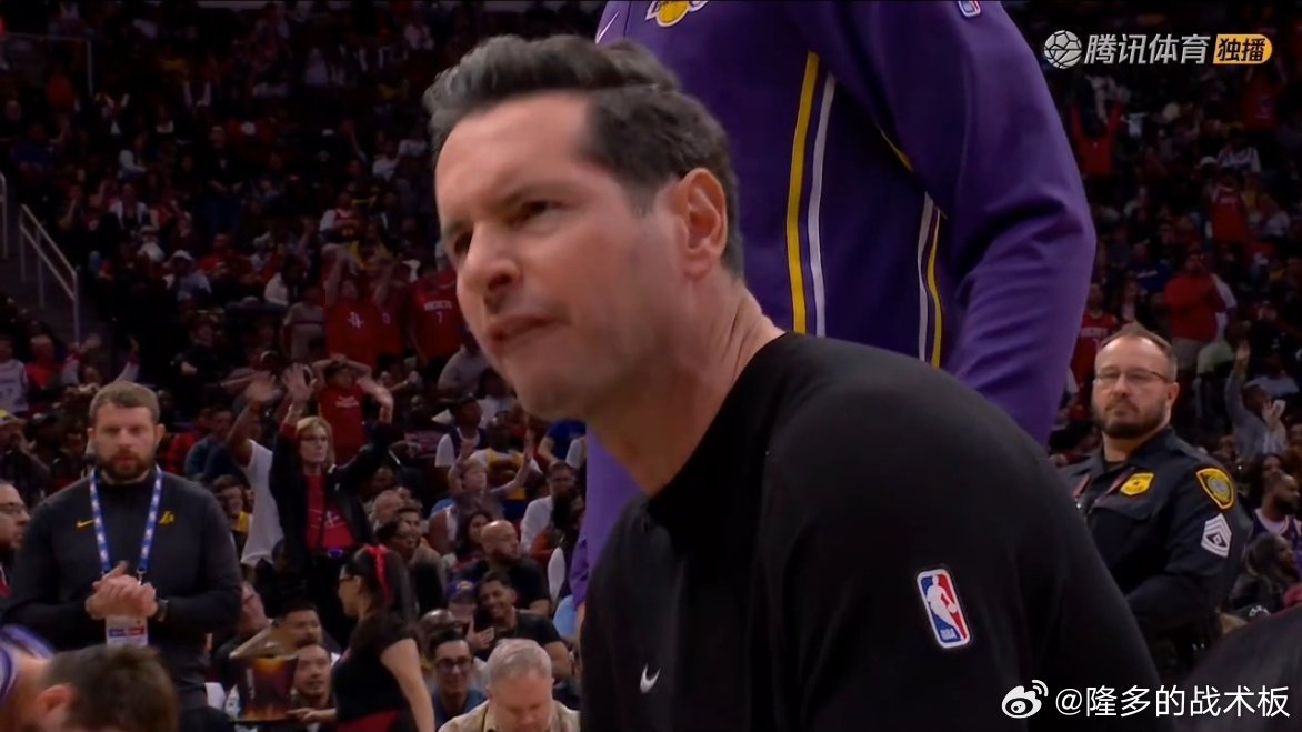 雷迪克表示，东契奇关键阶段的表现堪称教科书级别同时他也称赞了第四节初挺身而出的那