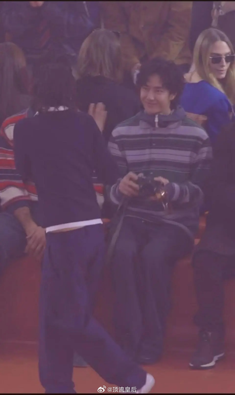 王一博好甜呀。