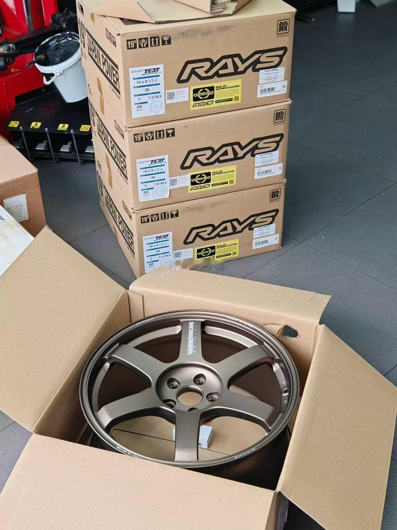 全新RAYS TE37SAGA S-PULS19寸    奔驰A45  BR古铜