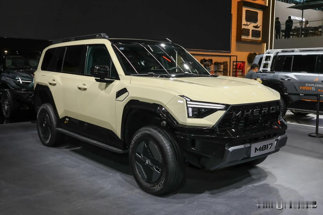 玩越野这些年，开过不少硬派车型，也渐渐明白，真正好的越野车，从不是堆参数、拼颜值