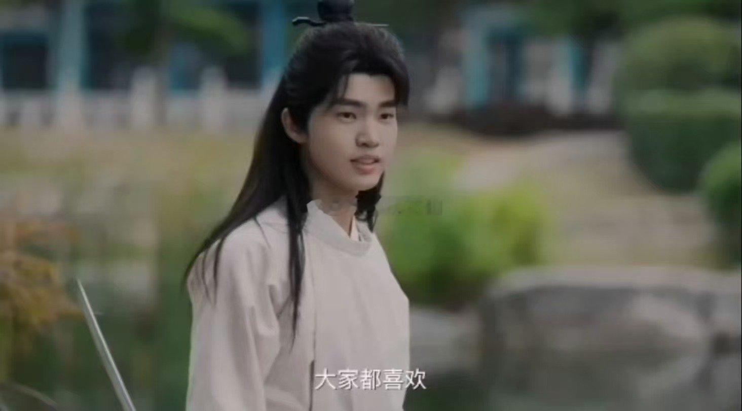 钎城电竞选手里最会演戏的钎城短剧主理人 从电竞舞台到短剧片场，钎城一路闪耀。他的