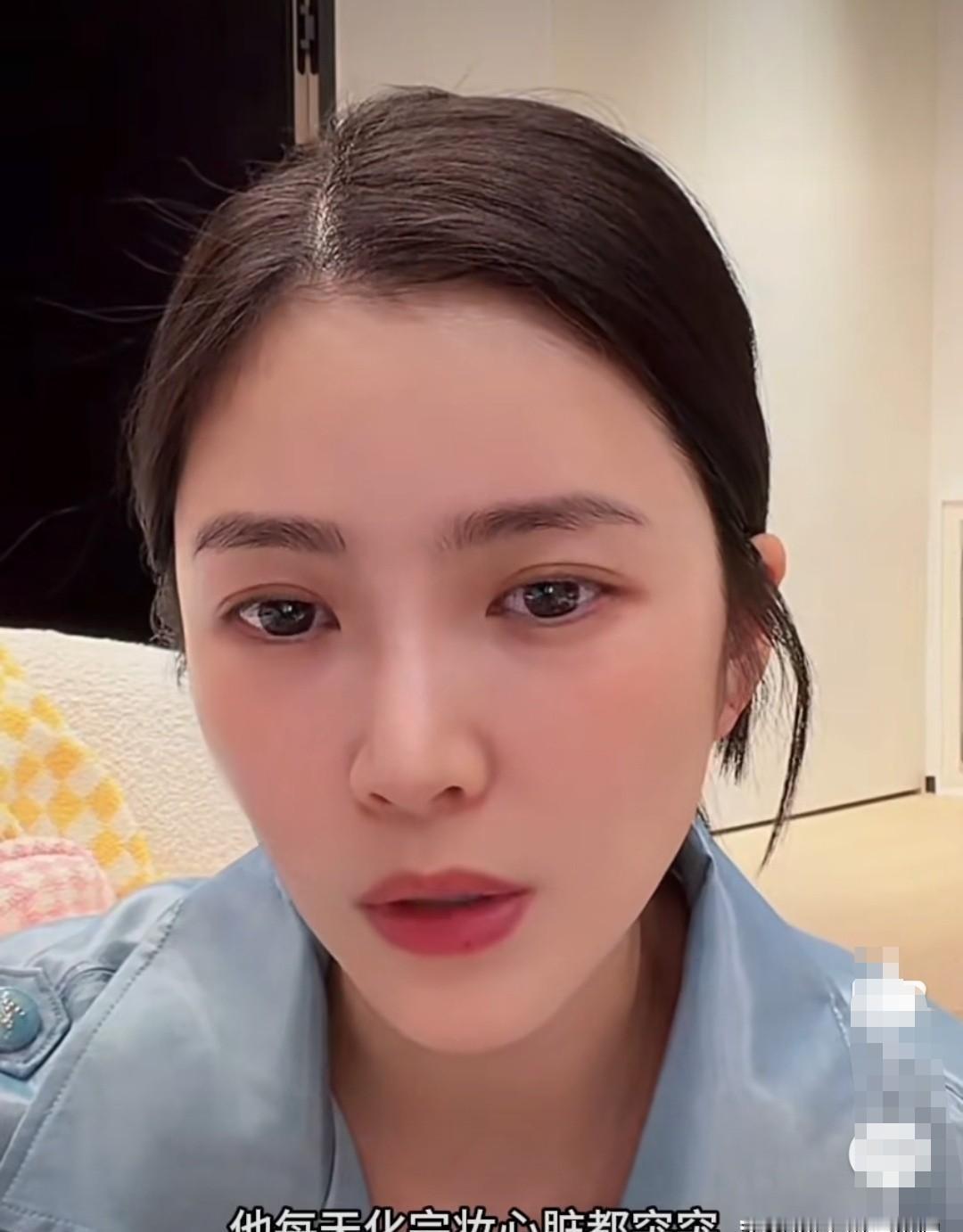 王灿说“男人养家压力大”，她一场直播的坑位费，据说能顶杜淳拍好几天戏？
这话是