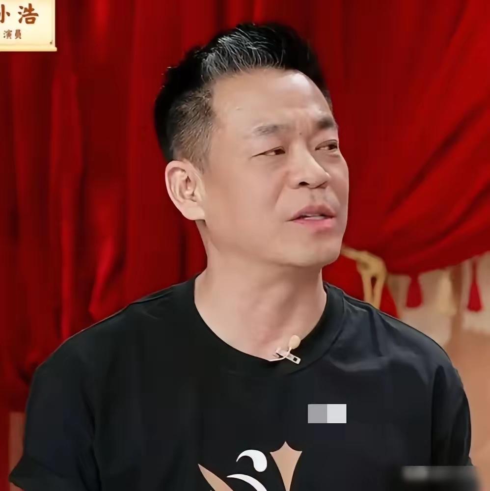 能请动王菲的，不是钱，是孙浩。为了孙浩这部《主角》，王菲在录音棚待了整整五个半小