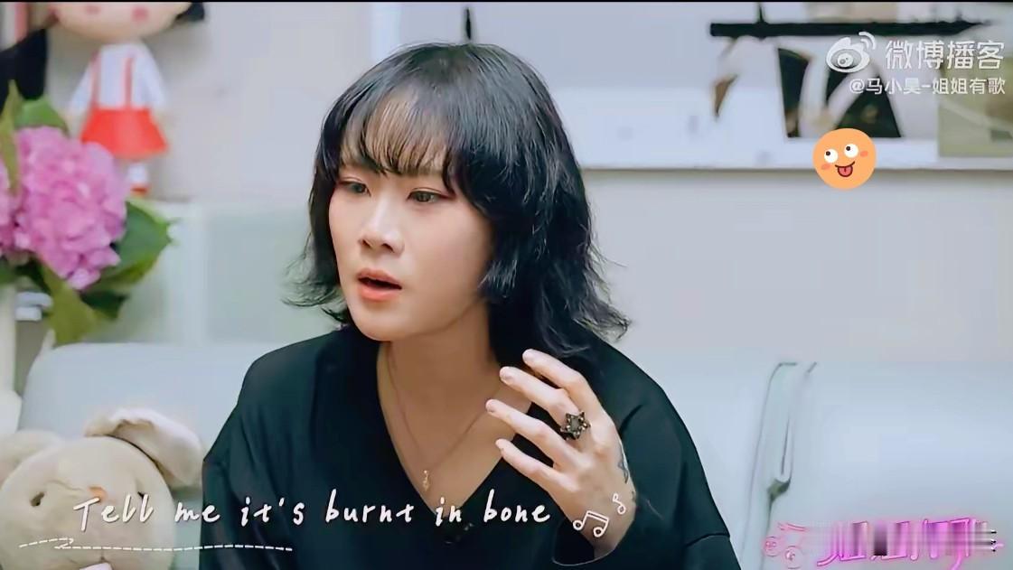 窦唯的女儿窦佳嫄，近期播客首次坦诚自述，自己年纪轻轻已三次进出ICU，每一次都是