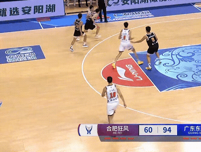 [捂脸]，杜润旺该怎么说你好呢！
说你天赋不行呢，又能进国家队，说你天赋行呢，又