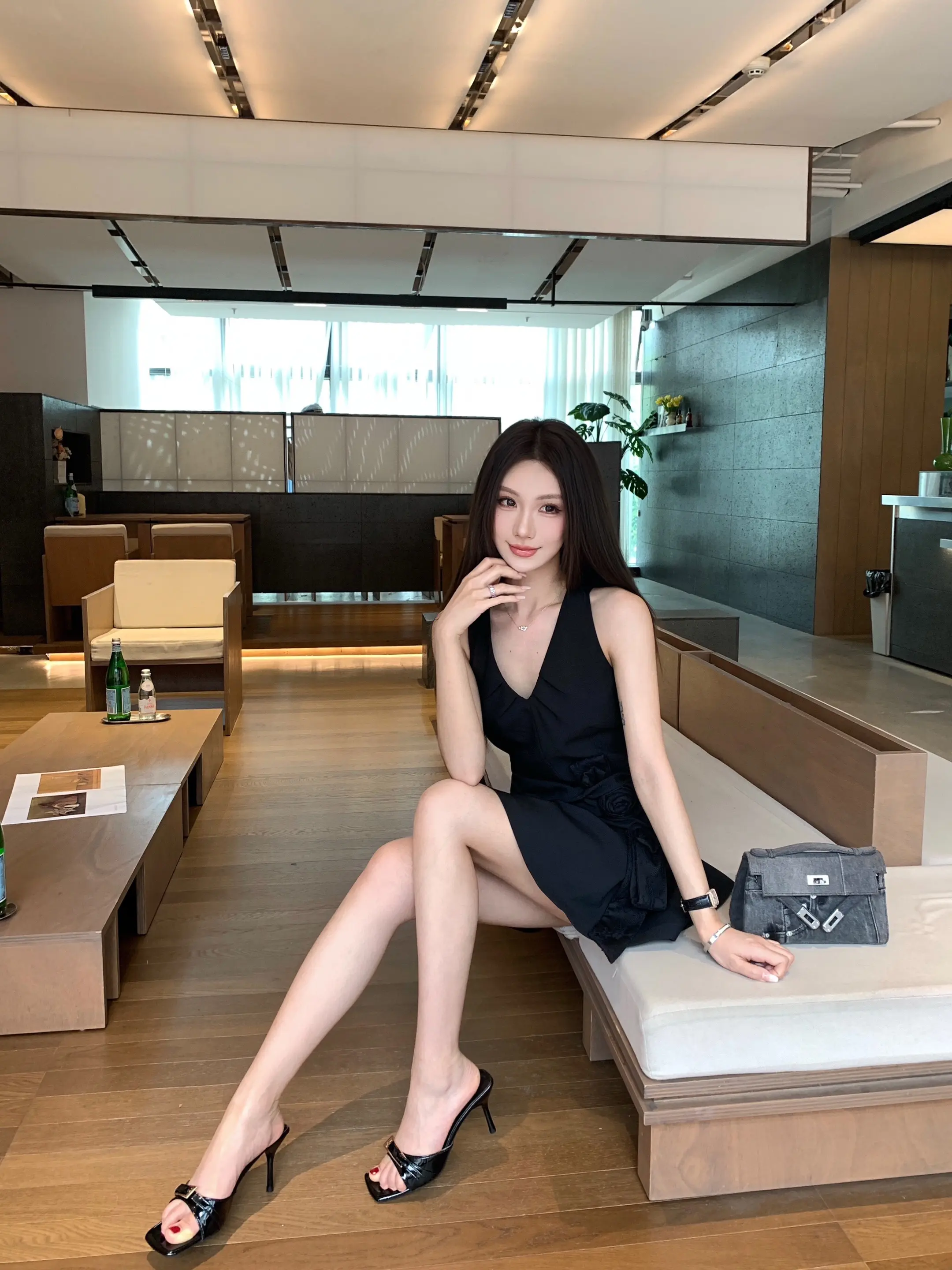 当有一天高楼化为平底，我们能再次遇见，我依旧能说出“我很想你”