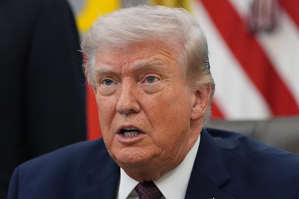 美国民调：特朗普经济支持率跌至31%，创任内新低
           当地时间