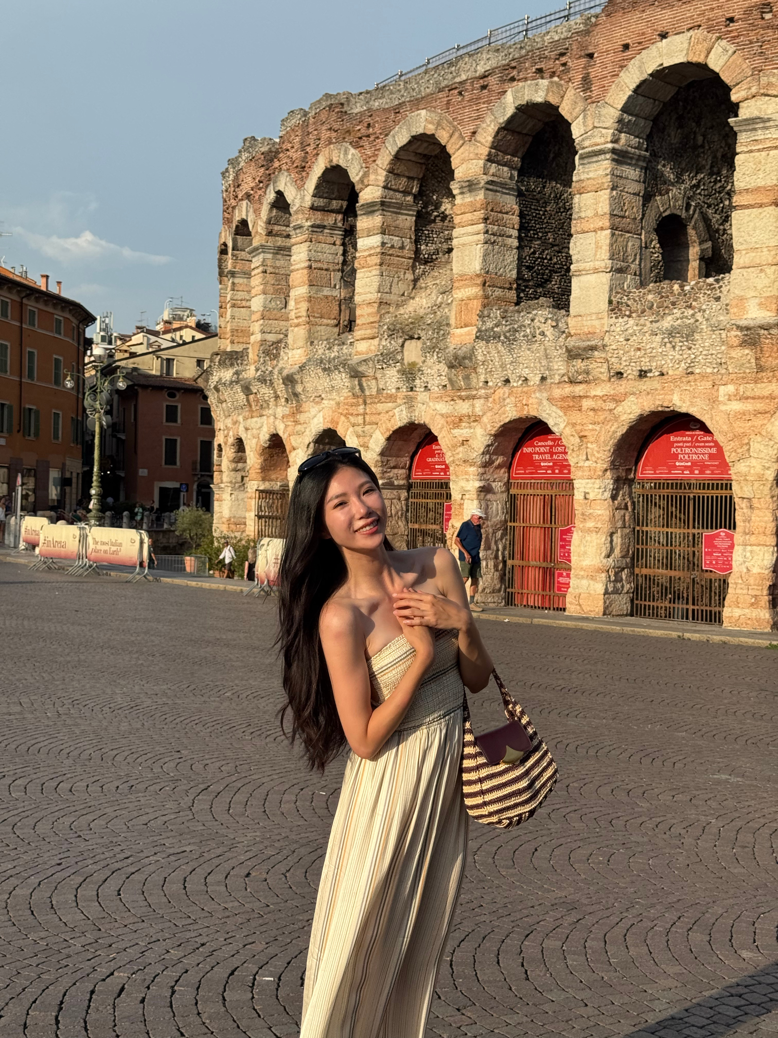 苹果相机的live图为什么总能保留最奇怪的一帧啊你们也晒晒手机里的奇怪live啊
