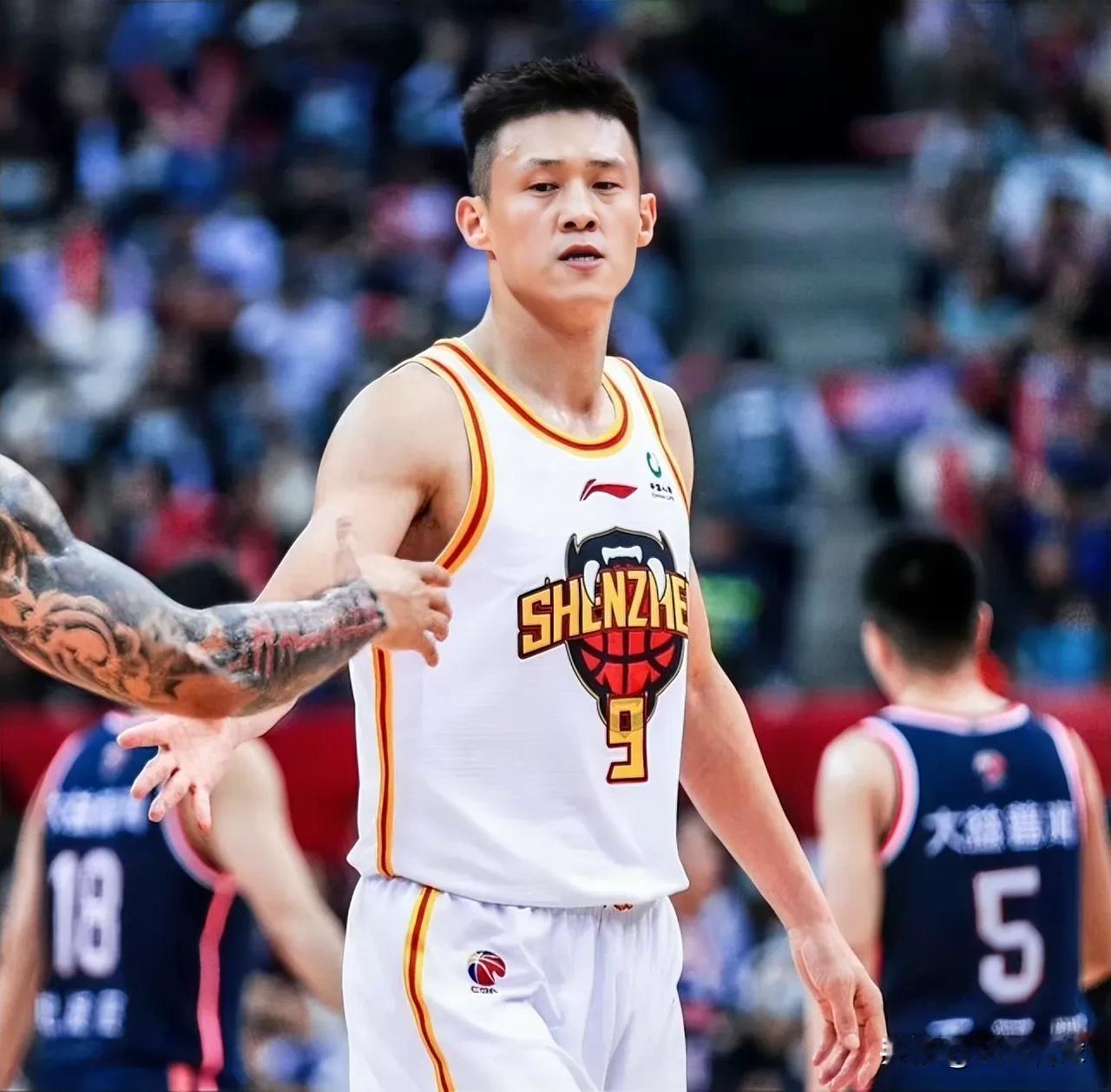 太丢脸了！深圳80-102不敌辽宁，看看数据谁应该来背锅！
周鹏：0中0，拿下0