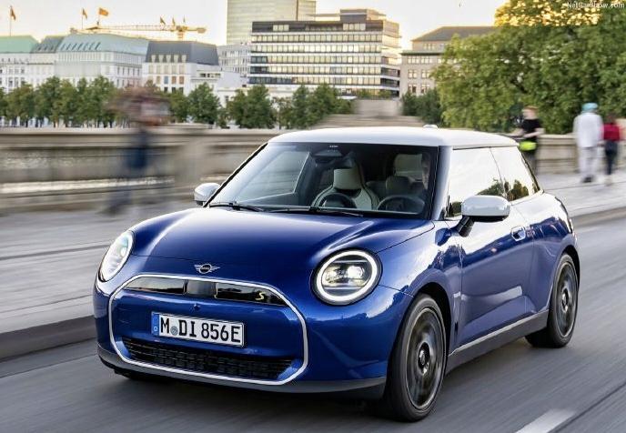 【纯电动#MINI COOPER#将于7月6日正式上市】新车将由宝马与长城的合资