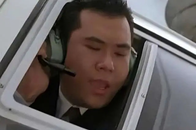 【曾出演《警察故事》系列，#演员段伟伦去世#，曾任成龙助手15年，疑因待遇问题不