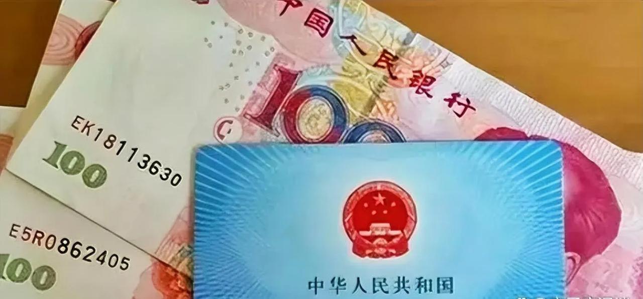我哥在社保局工作，前几天他告诉我个消息，真的让我大吃一惊。
1.他说，如果社保只