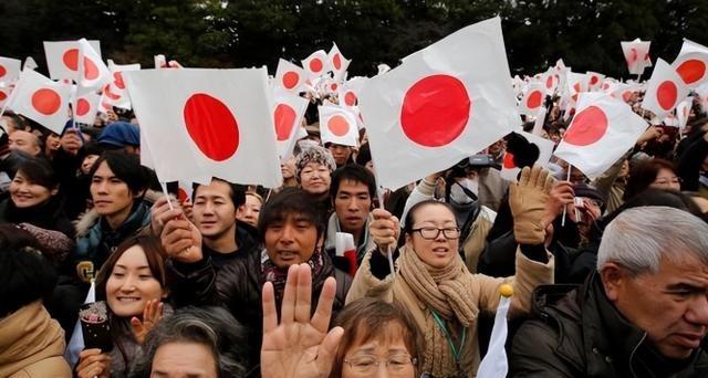 在中日对峙的今天，日本社会一个现象却是让人为此而不寒而栗，超过半数的日本公民表示