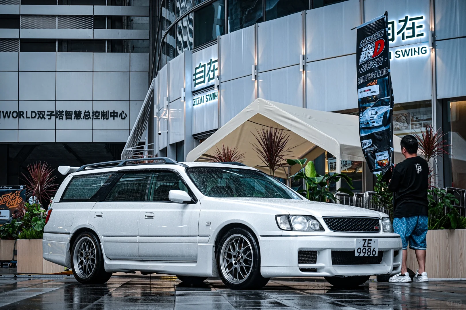 NISSAN GTR R34 WAGON？