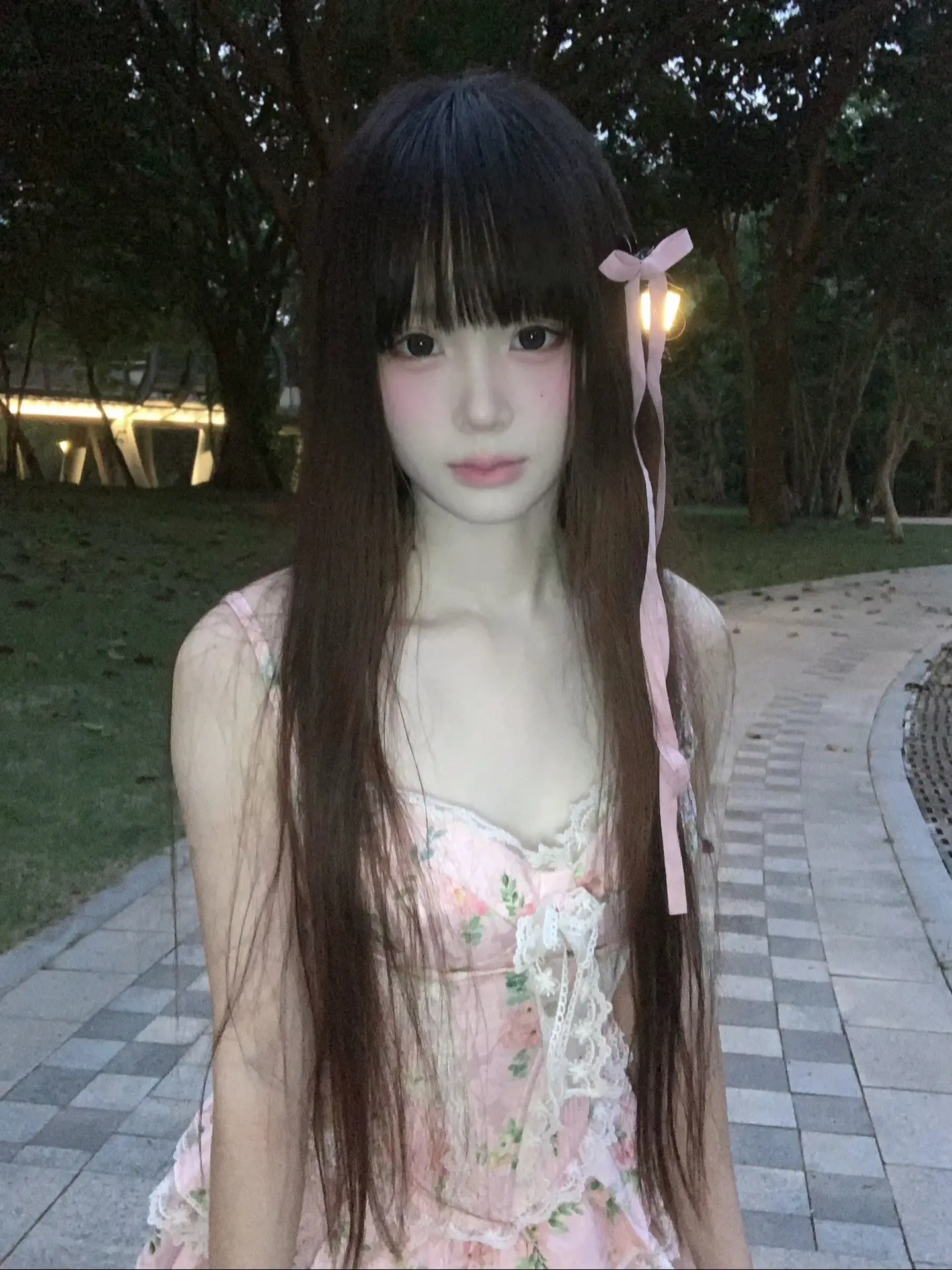你的眼神里充满了月光