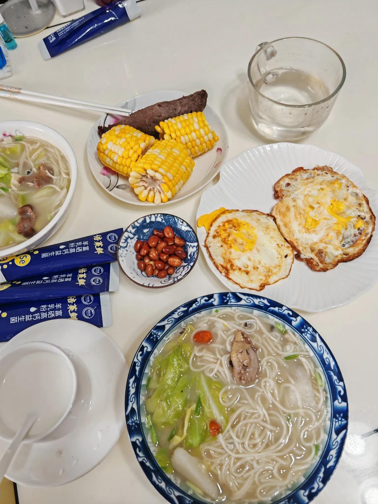 真相是什么？

凡是技能都需要天赋。有的人画画，鸡蛋都画不到。有的人唱歌，比哭还