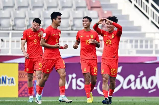 中国u23男足结束了亚洲杯之旅，这两点也算是有所收获吧

1、和日韩两个球队的差