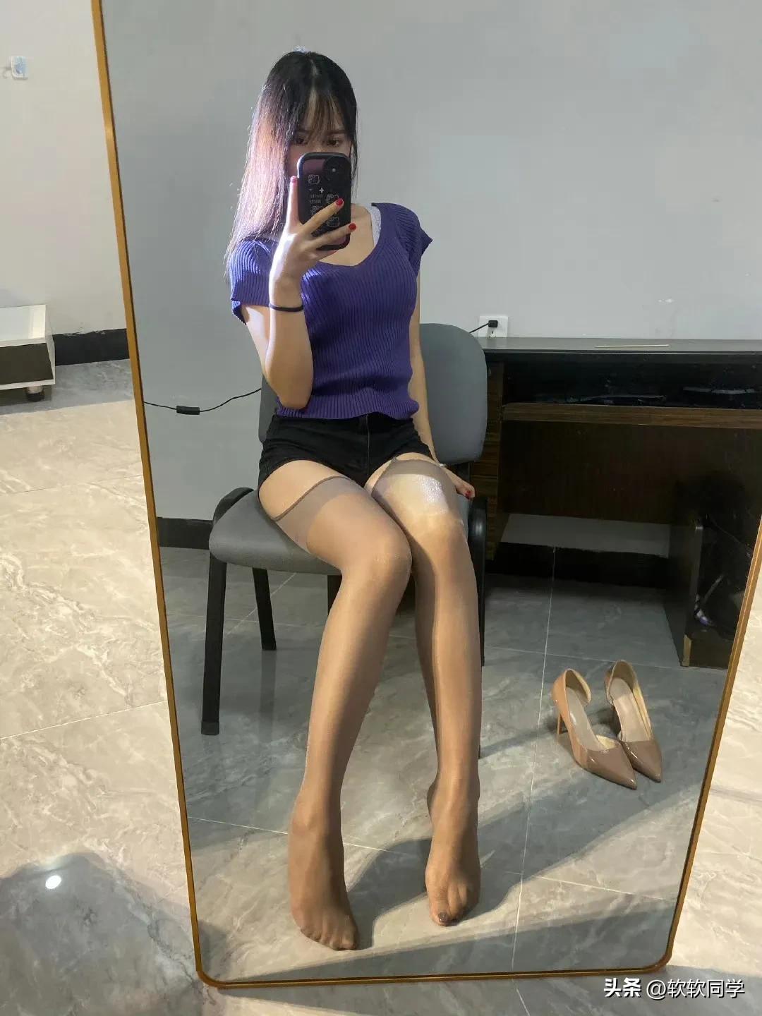 这套紫色穿着也太有韵味了吧