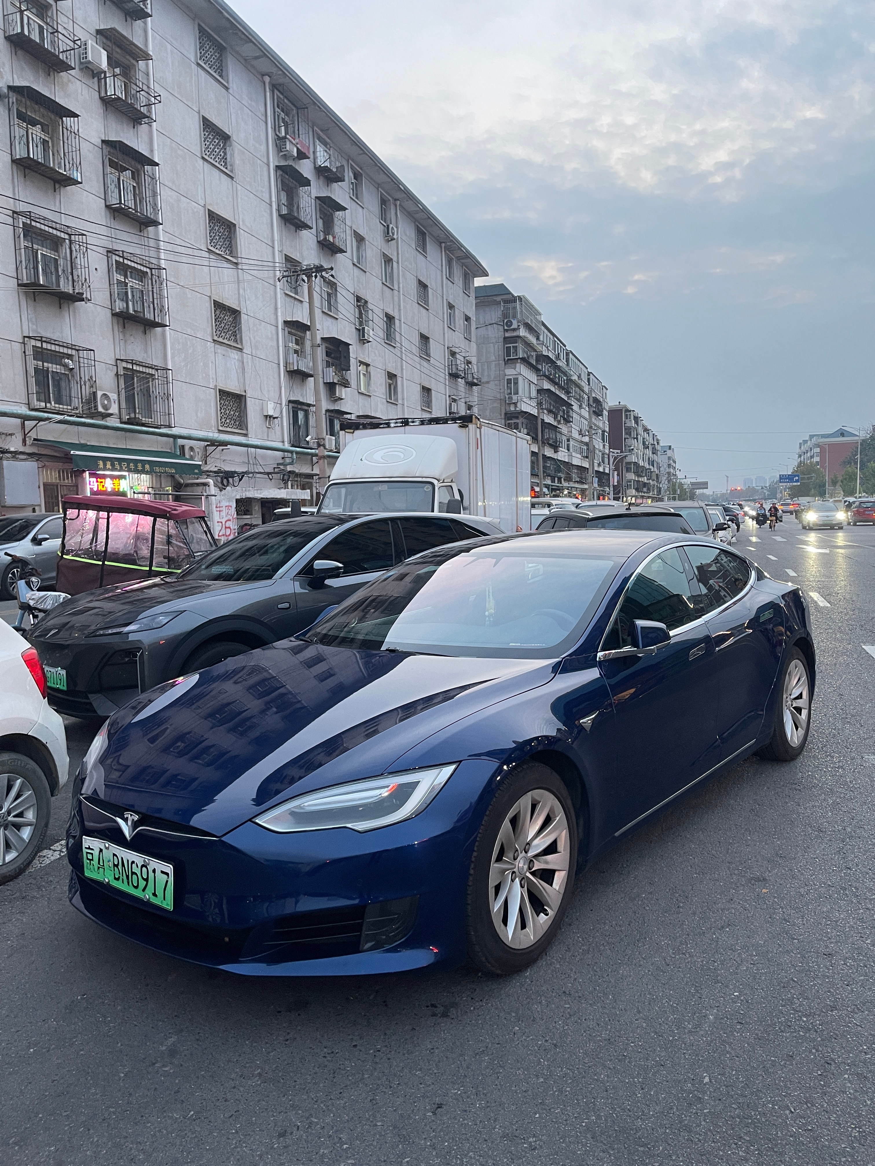 7月10日，马斯克：Grok即将登陆特斯拉汽车，最迟下周～ ​​​