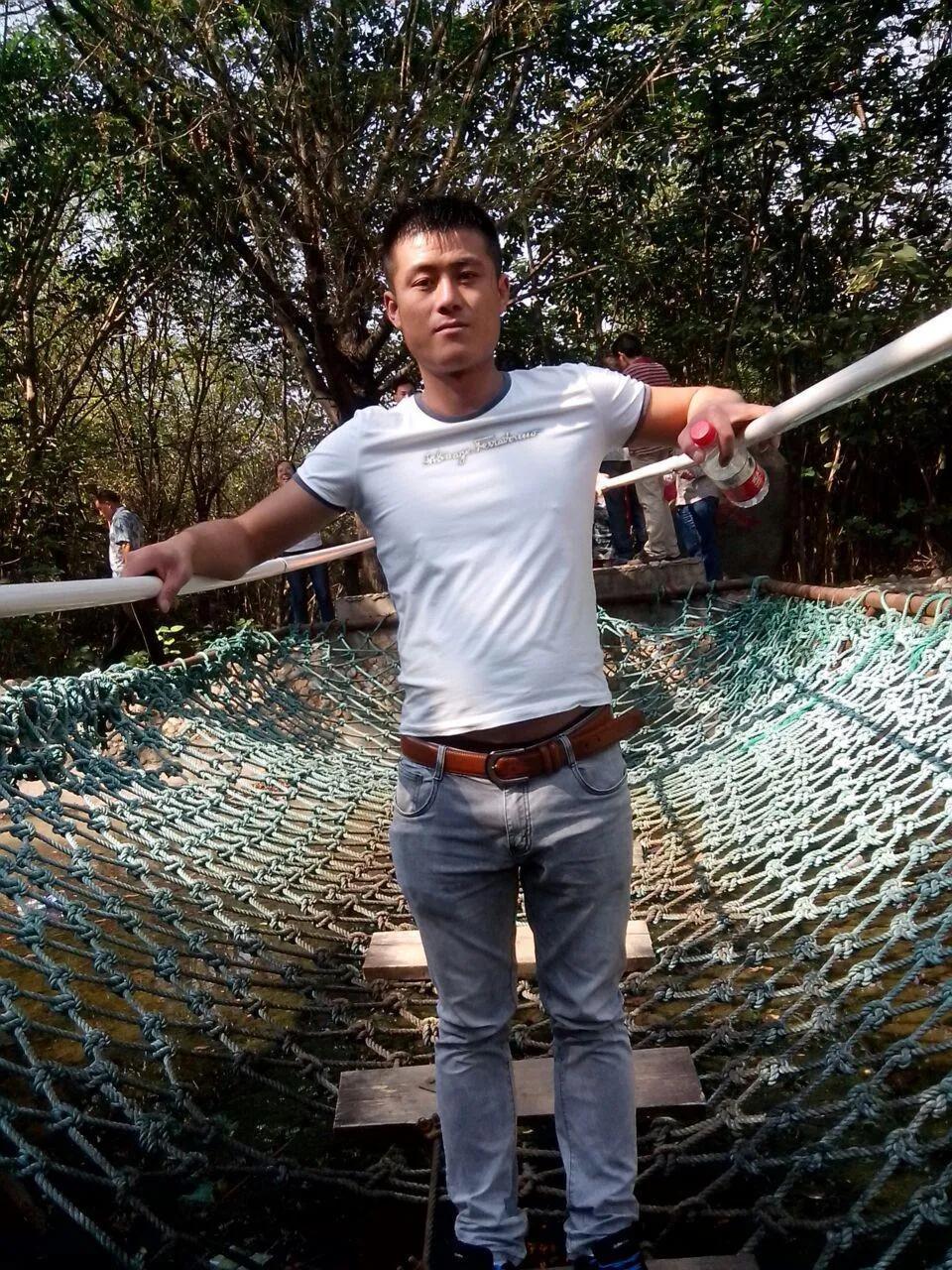 老家的人也太离谱了，这婚是非结不可吗？
我一个发小，今年35虚岁，在杭州工作，月