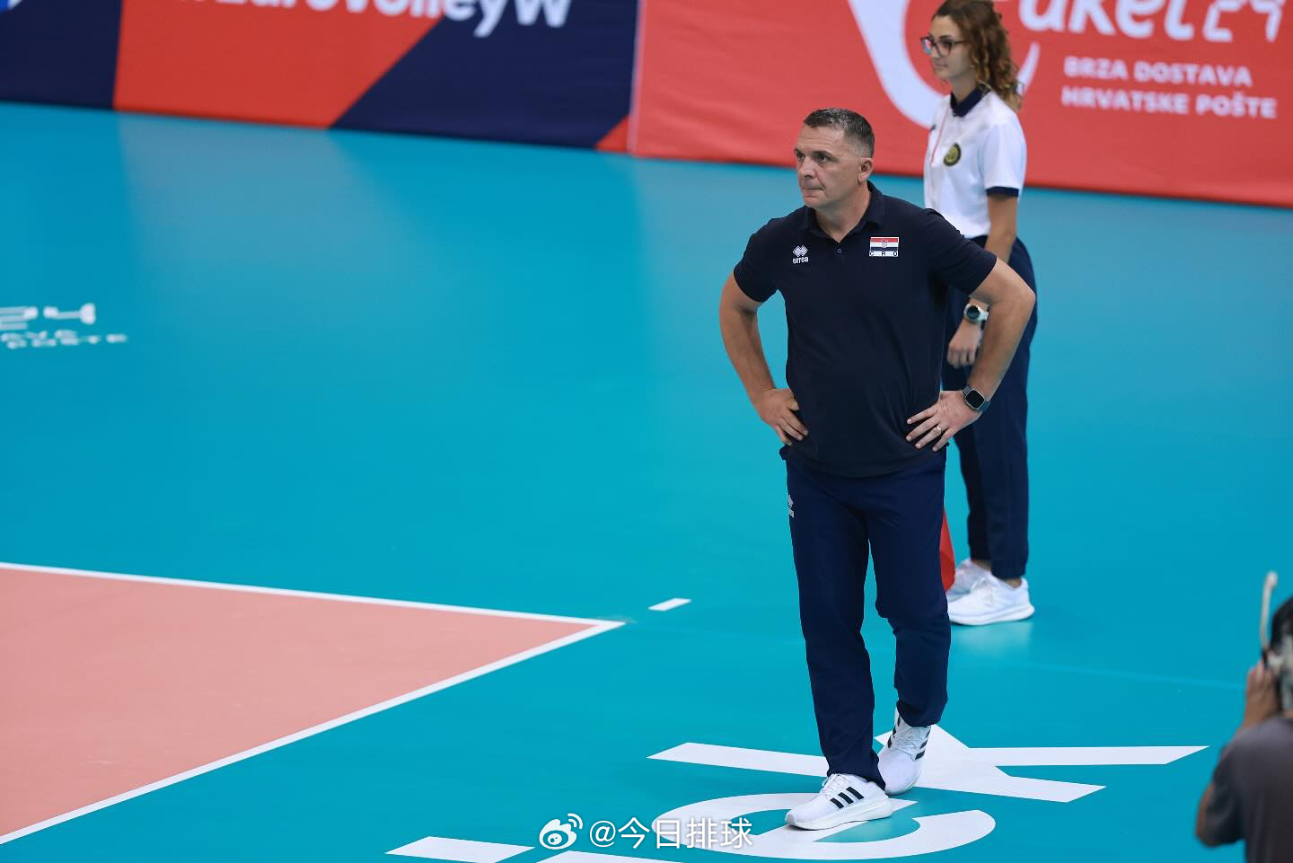 保定男排的老外助理教练拉特科·佩里什（Ratko Peris）是克罗地亚男排国家