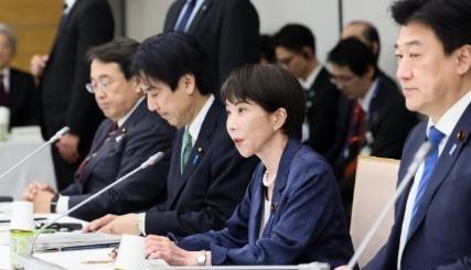 日本主动喊话中国，近日，日本首相高市早苗透露，计划在5月上旬对外进行一次小型的外